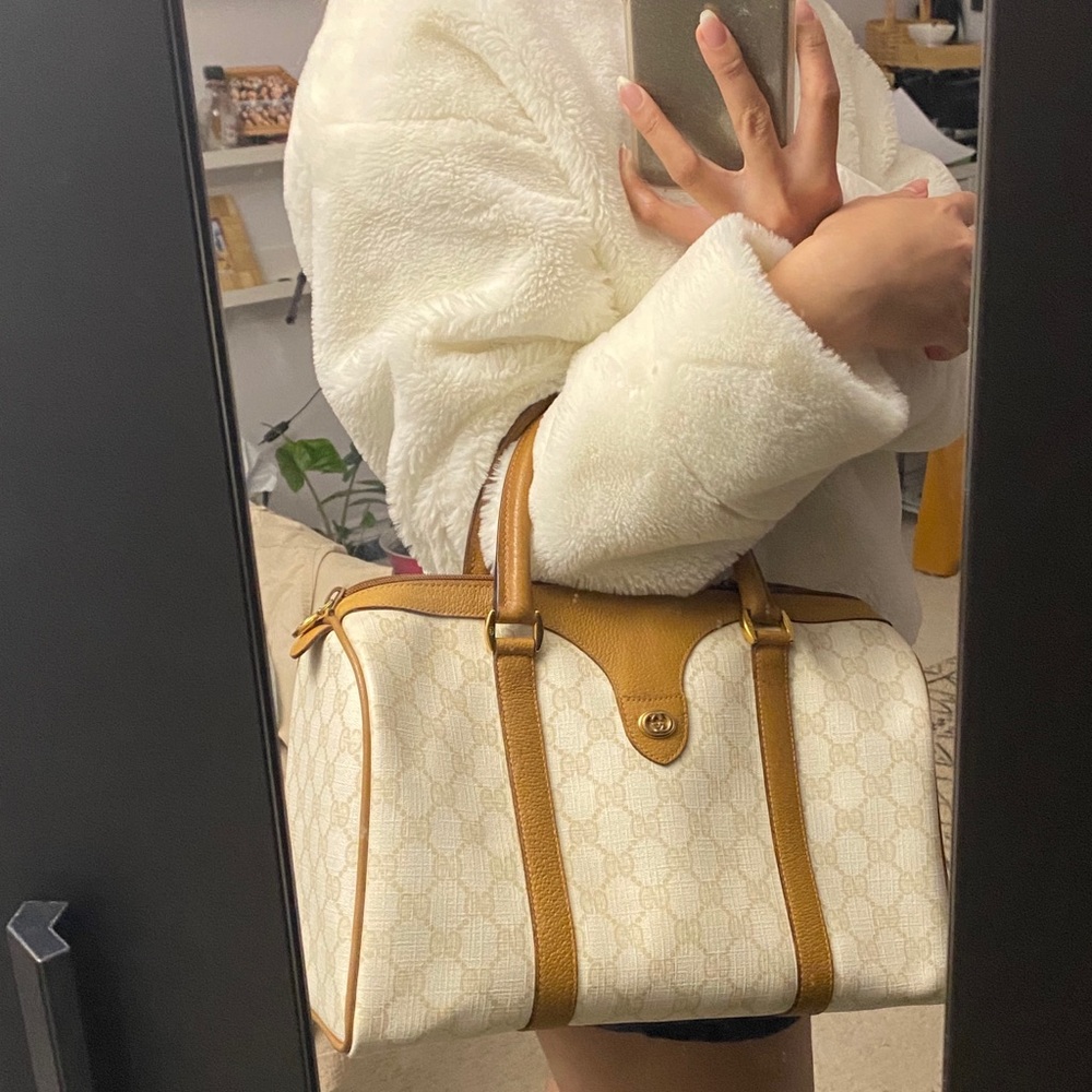 Gucci Vintage Boston Handbag 💯
